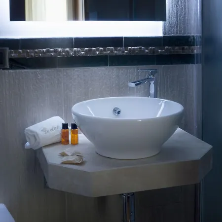 Hotel Le Club Boutique 4*