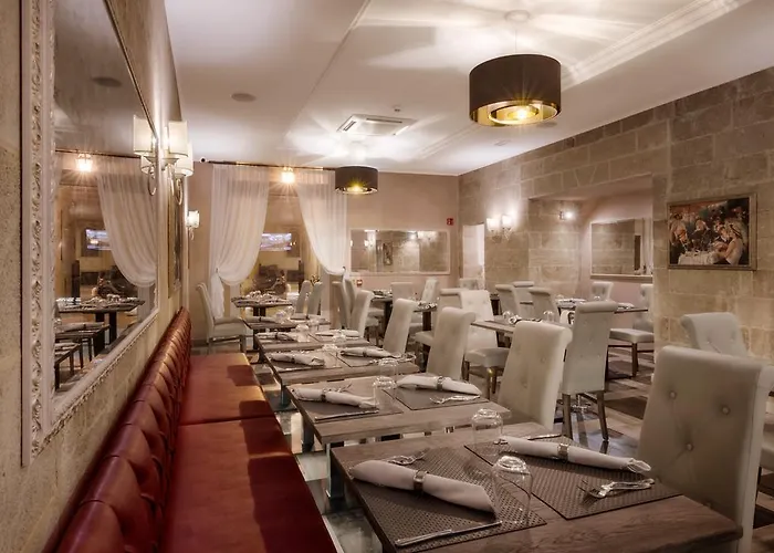 Le Club Boutique Лечче