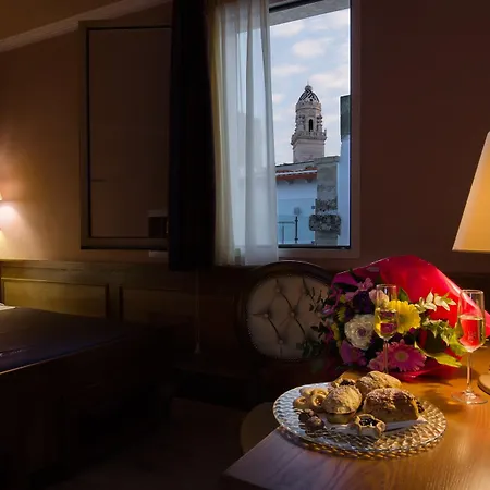 Ξενοδοχείο Le Club Boutique 4*