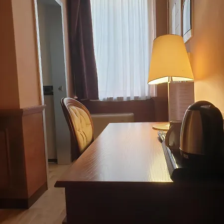 Le Club Boutique 4* Λέτσε