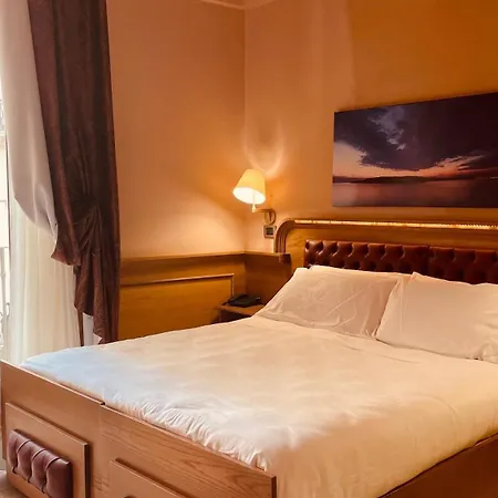 Le Club Boutique Lecce