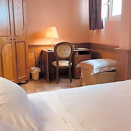 Le Club Boutique 4*