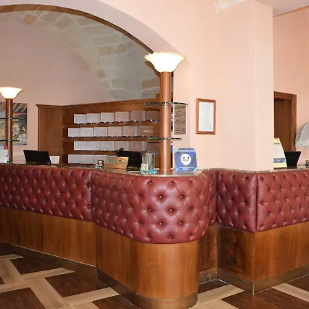 Le Club Boutique Hotell 4*